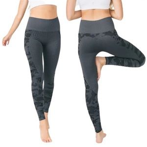 Zyia Hi-Rise Performance Grey Camo Leggings Size Small